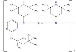 Poli [[6-[(1,1, 3,3-tetrametilbütil) amino]-1,3,5-triazine-2, 4-diil][(2,2, 6,6-tetrametil-piperidinil) imino]-1,6-hhexediil [(2,2, 6,6-tetrametil-4-piperidinil) imino]])