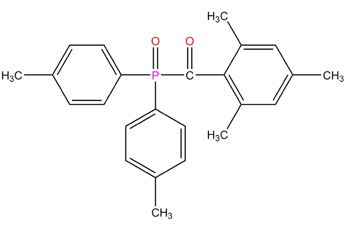 (2,4, 6-trimetilbenzoil)- bis (4-metilfenil) foshinil oksit