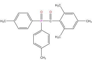 (2,4, 6-trimetilbenzoil)- bis (4-metilfenil) foshinil oksit